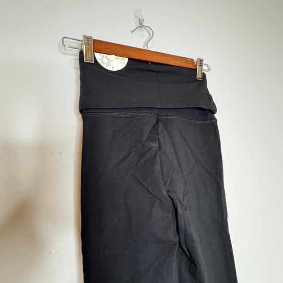OFFLINE by Aerie OG Super Flare Leggings Black High Rise Size Medium NWT - Picture 6 of 9